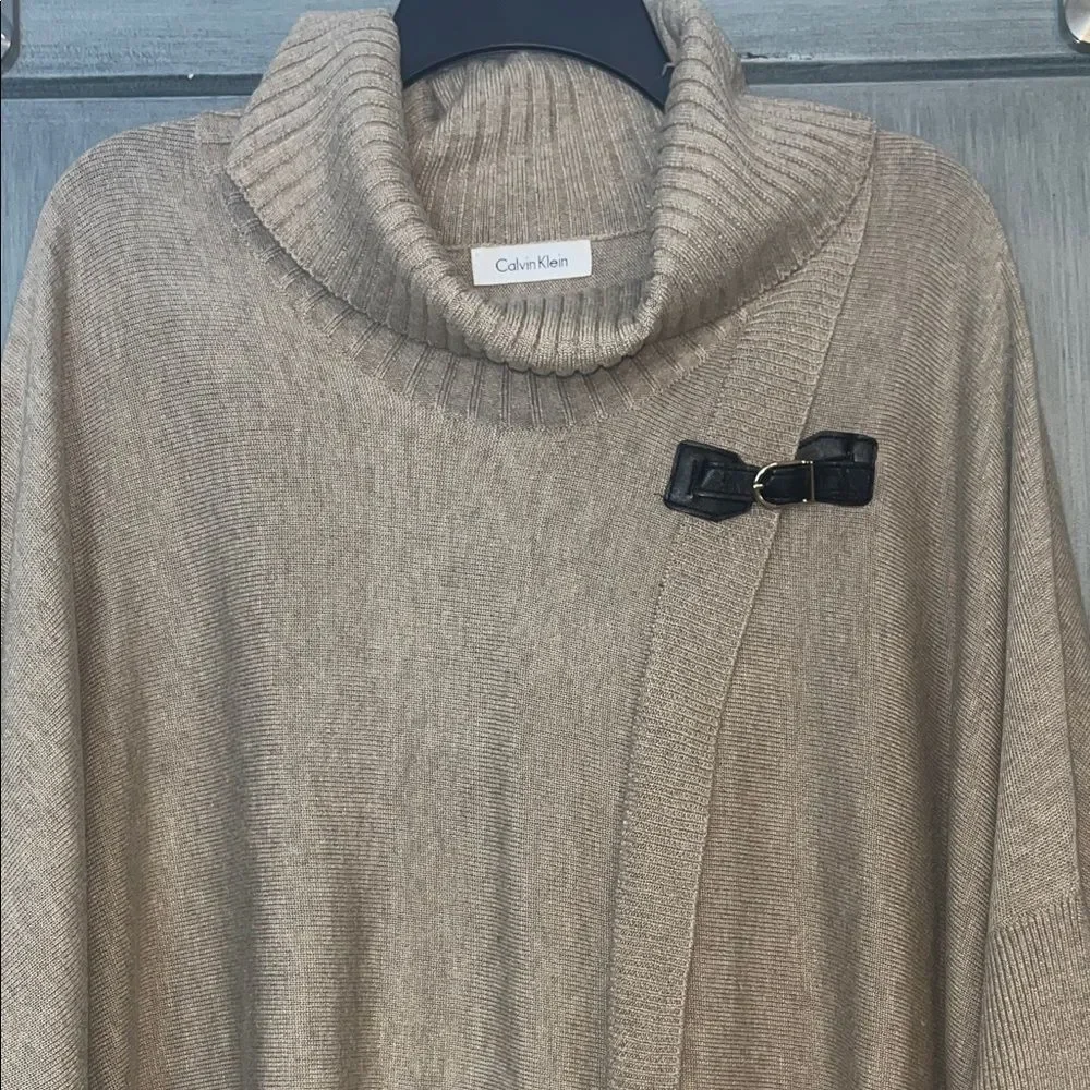 Calvin Klein Sz L/XL Taupe Cowl Neck Poncho Sweater W/ Buckle #luxe #flowy #chic